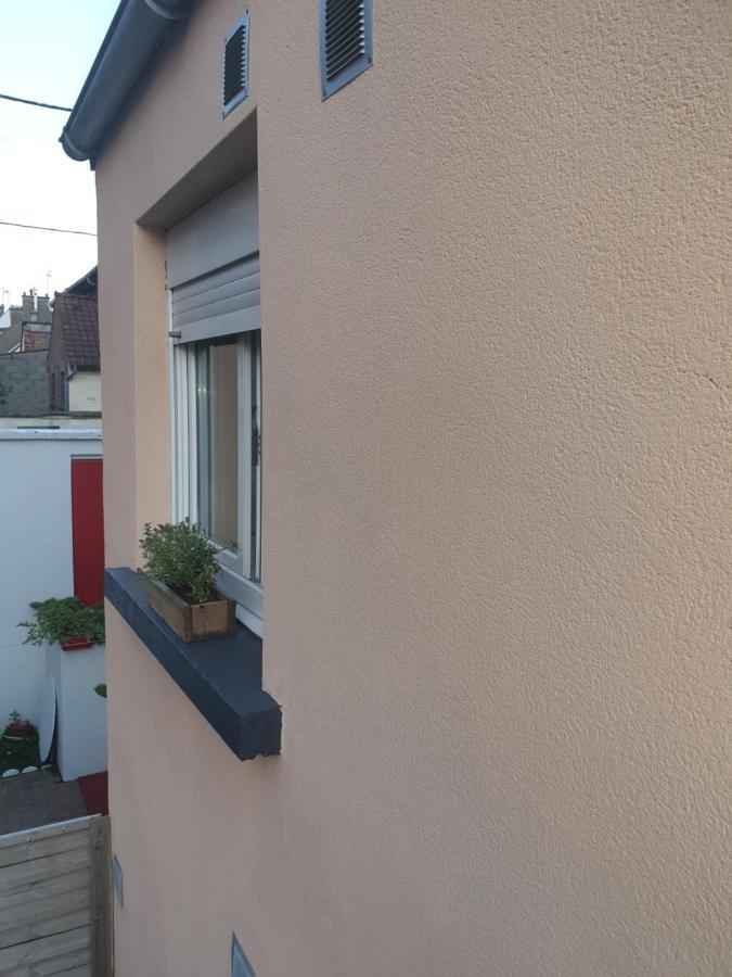 Chambre Privee Au Coeur De Calais Zewnętrze zdjęcie